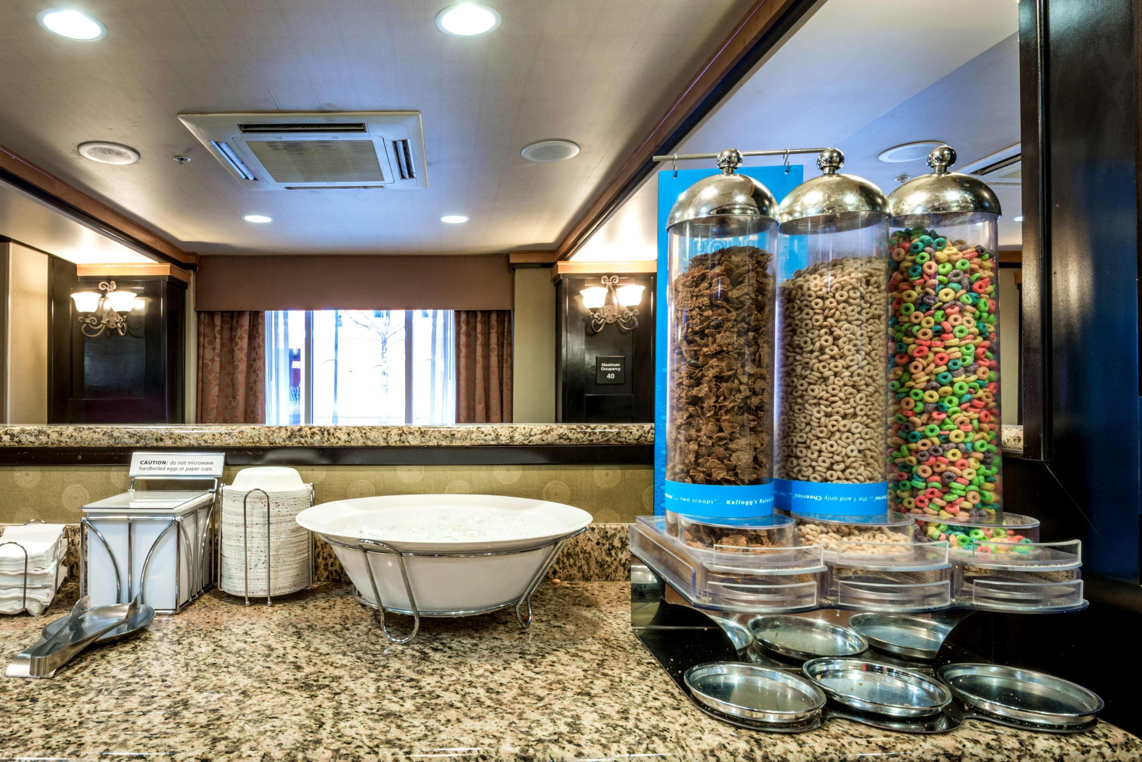 Hampton Inn & Suites Montgomery-Downtown Luaran gambar